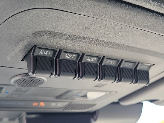 New 2026 Ford Bronco Badlands AWD/4WD image 15