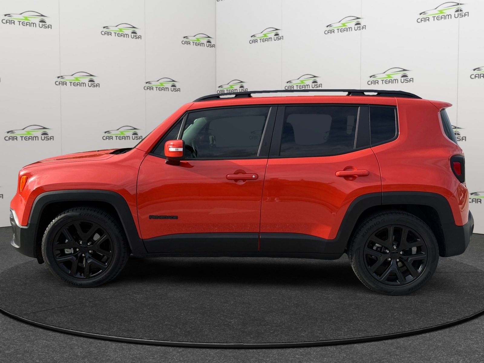 Used 2017 Jeep Renegade Altitude w/ Safety & Security Group image 2