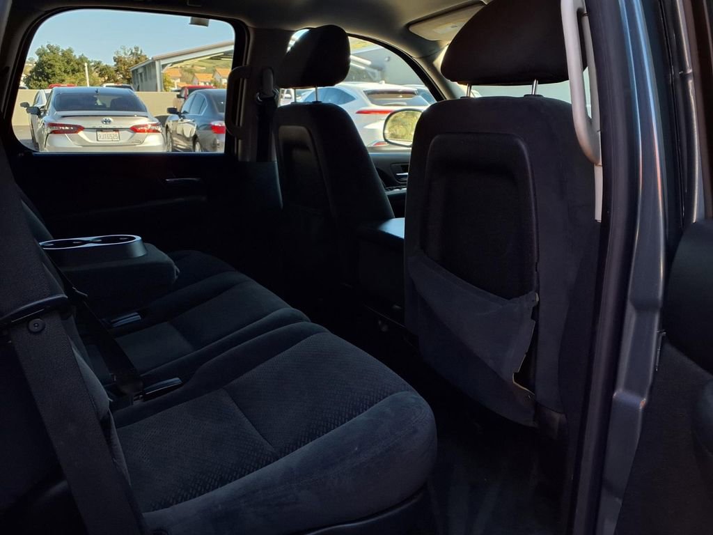 Used 2008 Chevrolet Tahoe LS image 19