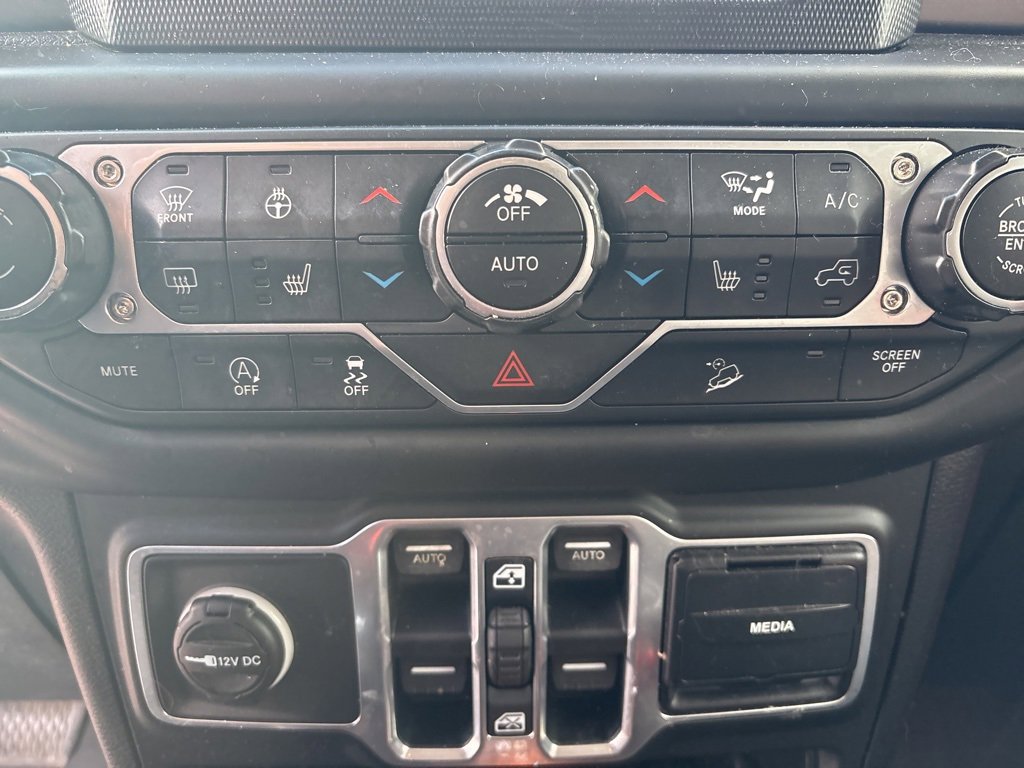 Used 2018 Jeep Wrangler Unlimited Sport S image 19