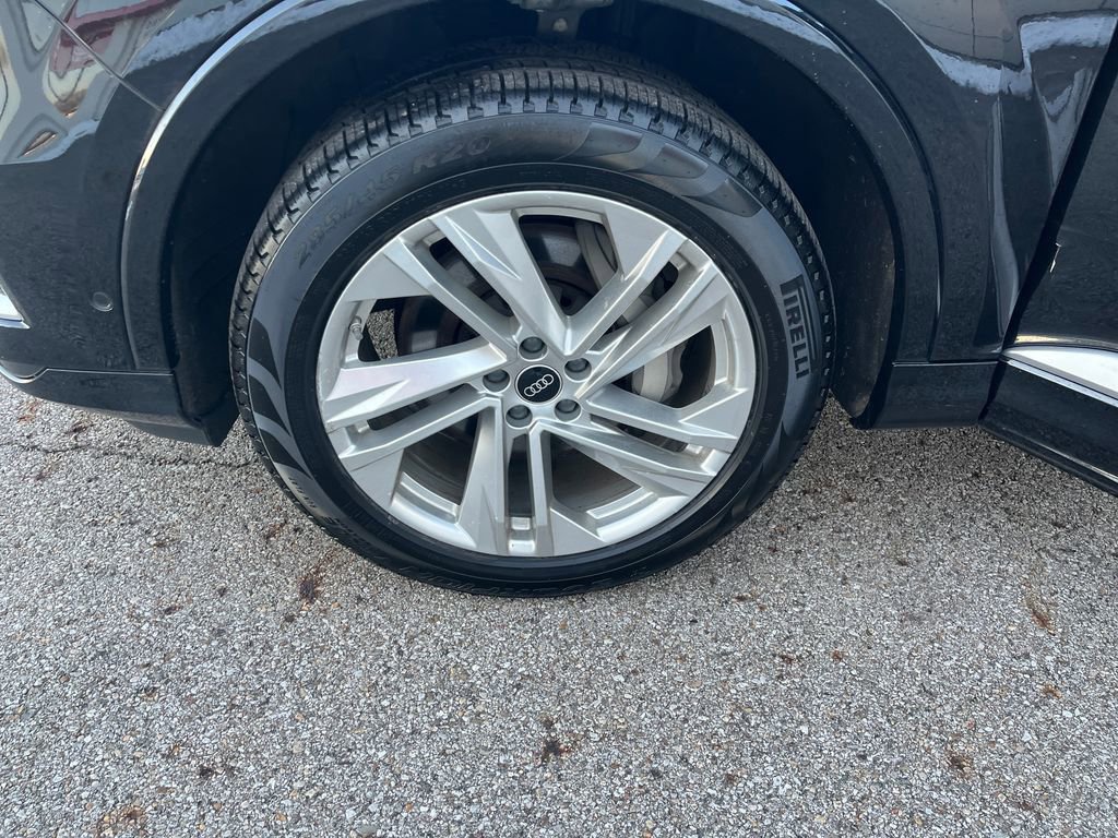 Used 2023 Audi Q7 2.0T Premium image 28