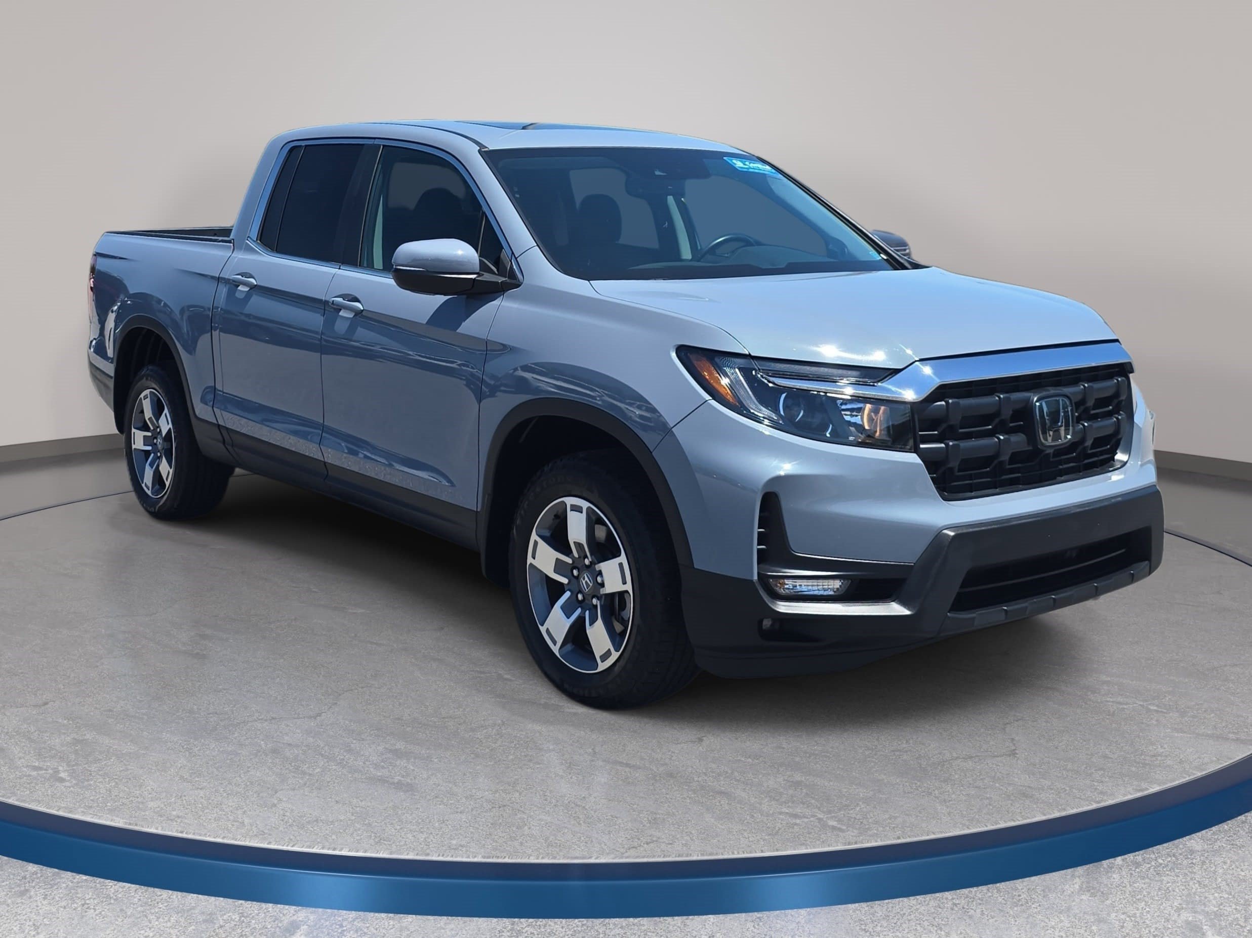 Certified 2024 Honda Ridgeline RTL image 3