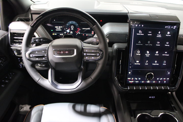New 2026 GMC Yukon XL AT4 w/ AT4 Premium Plus Package AWD/4WD image 32