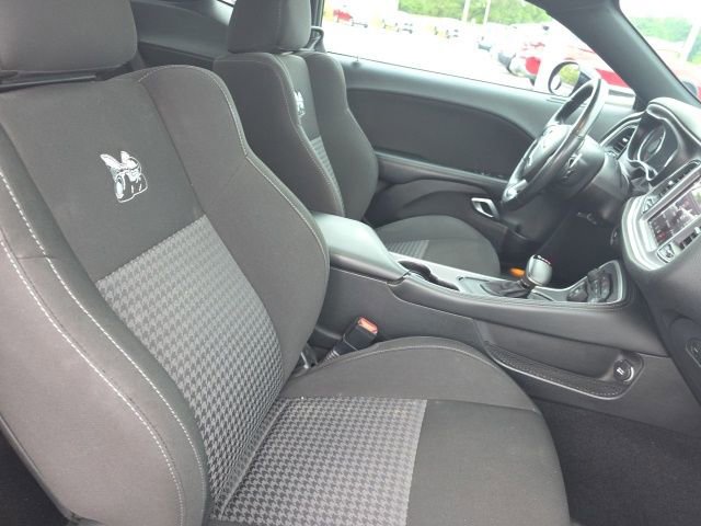Used 2022 Dodge Challenger R/T Scat Pack RWD image 11