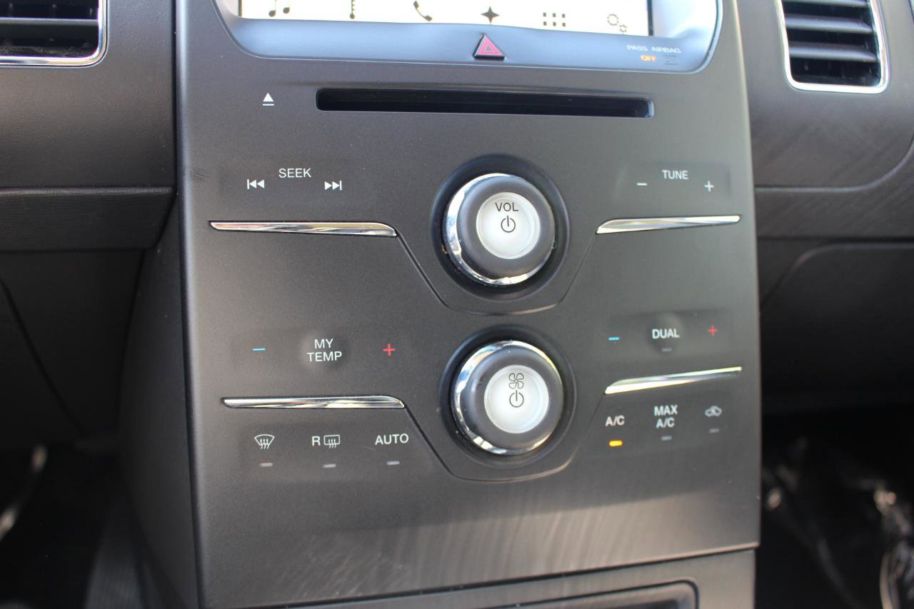 Used 2017 Ford Flex SEL w/ Equipment Group 202A FWD image 29