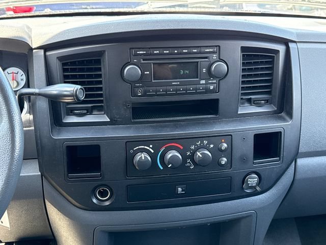 Used 2009 Dodge Ram 2500 Truck SXT AWD/4WD image 11