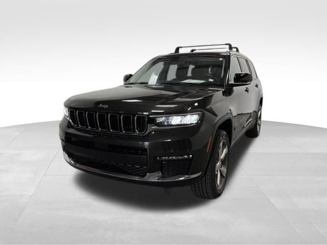 Certified 2022 Jeep Grand Cherokee L Limited image 2