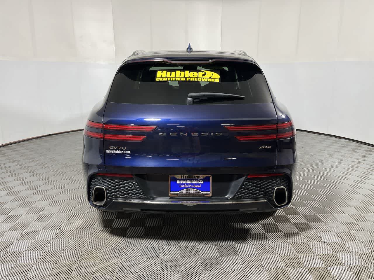 Used 2025 Genesis GV70 2.5T AWD/4WD image 7