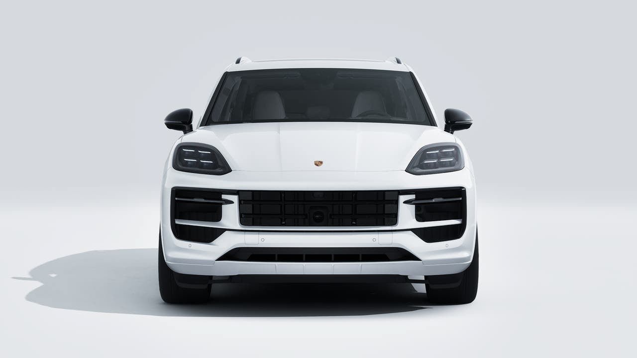 New 2026 Porsche Cayenne GTS AWD/4WD image 8