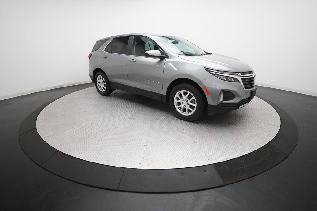 Used 2024 Chevrolet Equinox LT AWD/4WD image 36