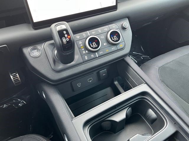 Used 2024 Land Rover Defender 90 Carpathian Edition AWD/4WD image 29
