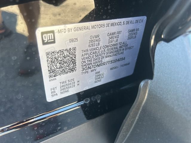 New 2026 Chevrolet Equinox EV LT image 36