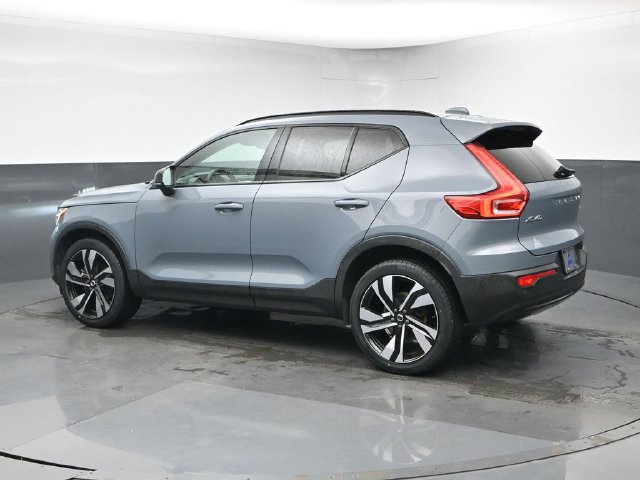 Used 2023 Volvo XC40 B5 Ultimate w/ Climate Package AWD/4WD image 6