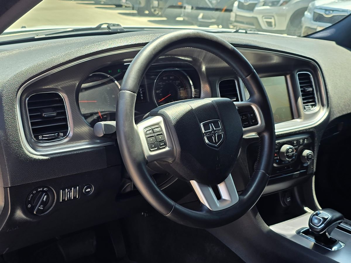 Used 2013 Dodge Charger SXT RWD image 19