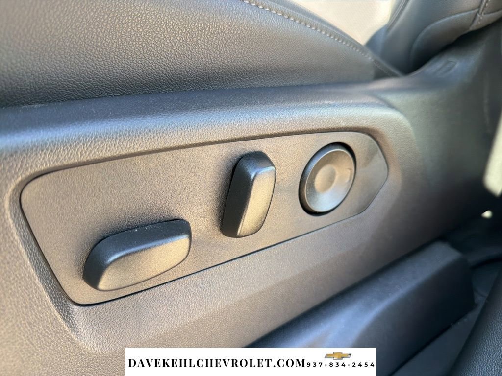 Used 2025 Chevrolet Silverado 1500 LTZ w/ LTZ Premium Package image 16