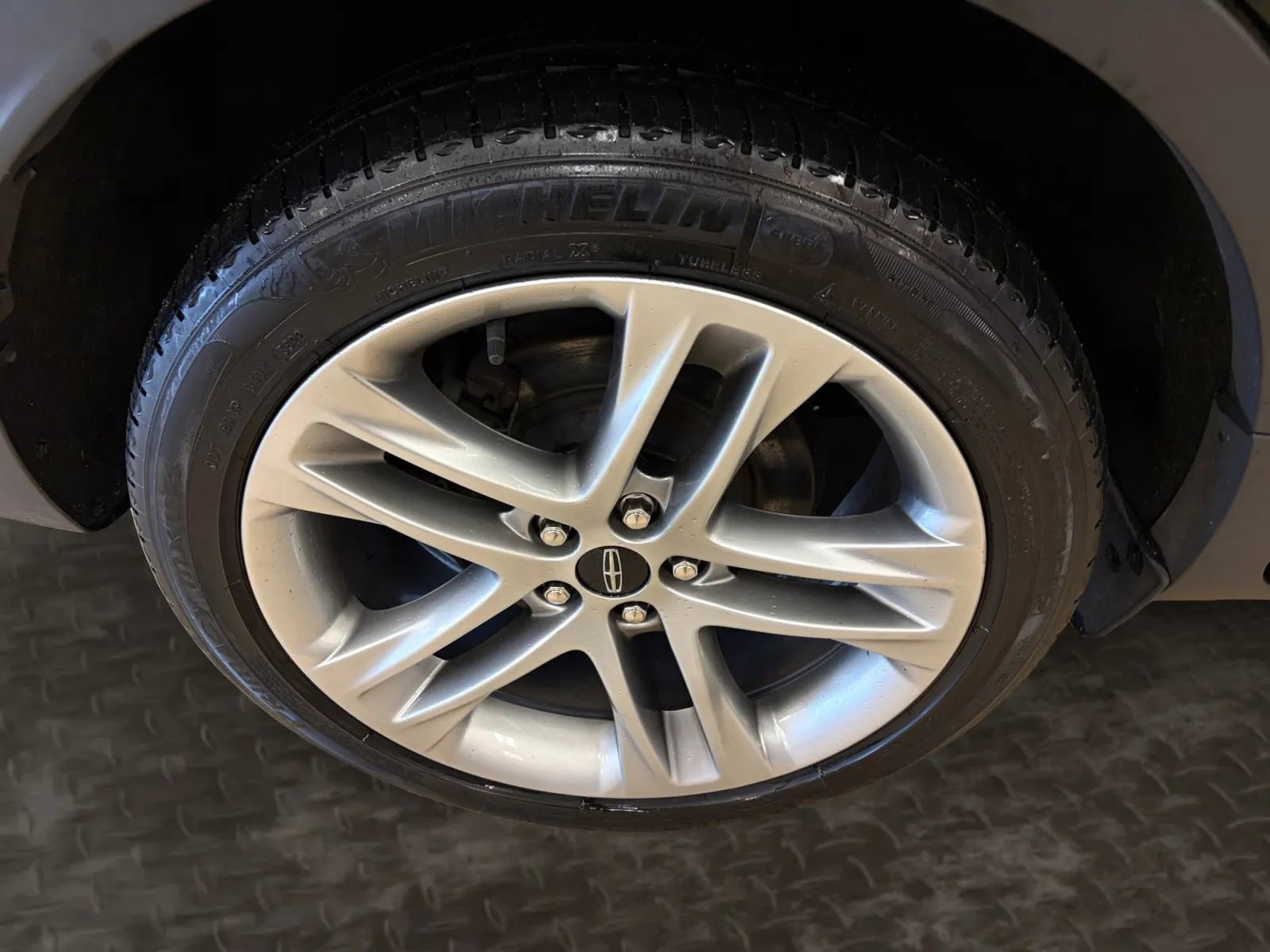 Used 2019 Lincoln MKC Reserve w/ MKC Climate Package AWD/4WD image 39