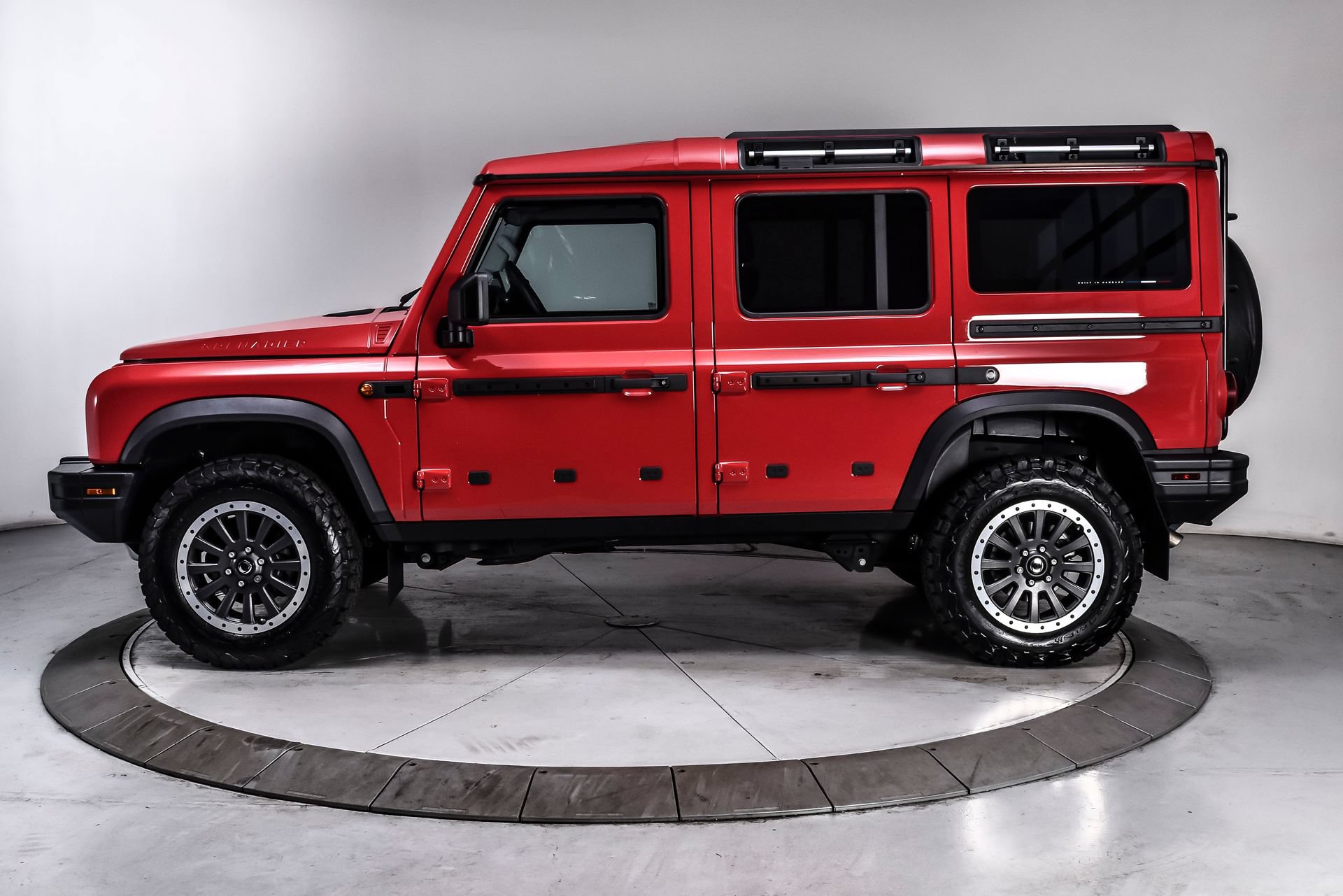 Used 2025 INEOS Grenadier AWD/4WD image 3