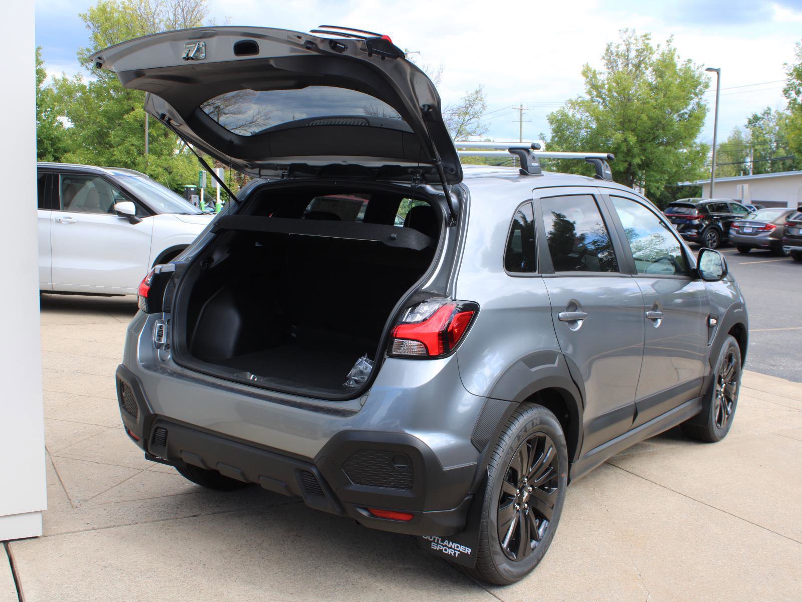 New 2025 Mitsubishi Outlander Sport AWD image 10