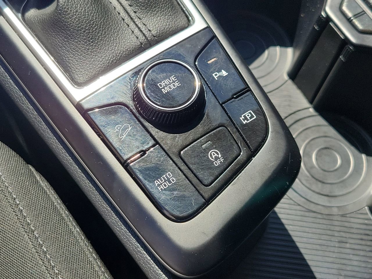 Used 2025 Kia Sportage LX image 27