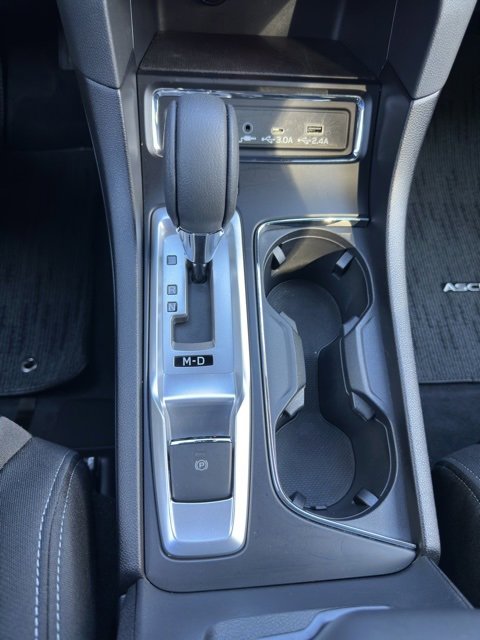 Used 2024 Subaru Ascent Premium w/ Convenience Package image 14