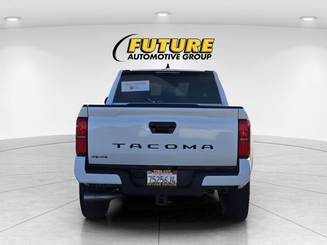 Certified 2025 Toyota Tacoma SR5 AWD/4WD image 6