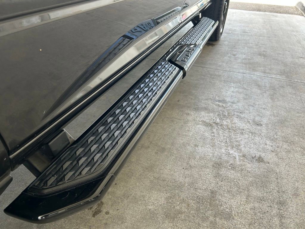 Used 2024 RAM 2500 Laramie w/ Night Edition AWD/4WD image 17