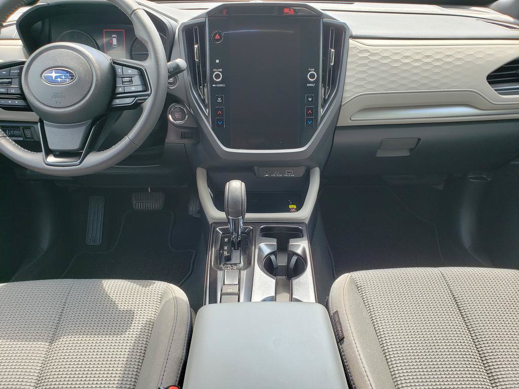 Used 2026 Subaru Forester Premium AWD/4WD image 13