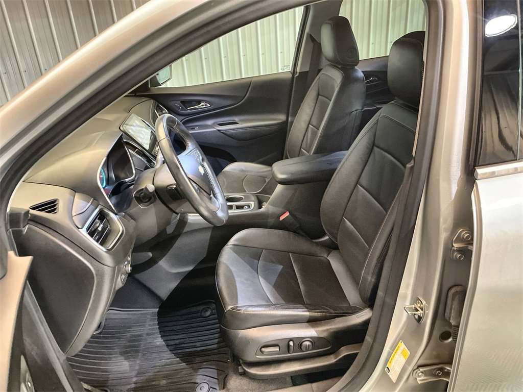 Used 2020 Chevrolet Equinox Premier image 18