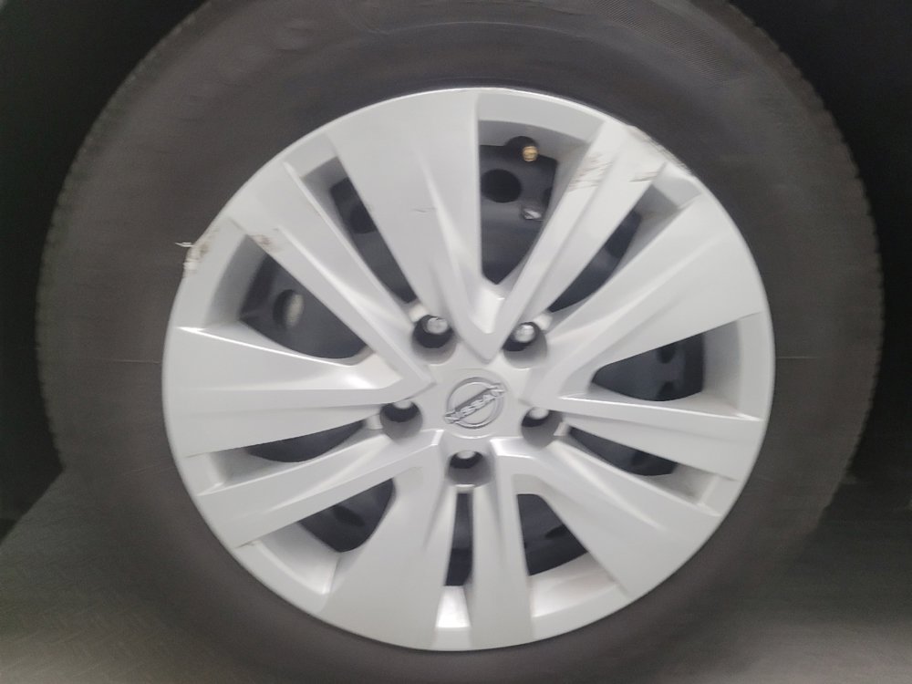 Used 2024 Nissan Sentra S image 31