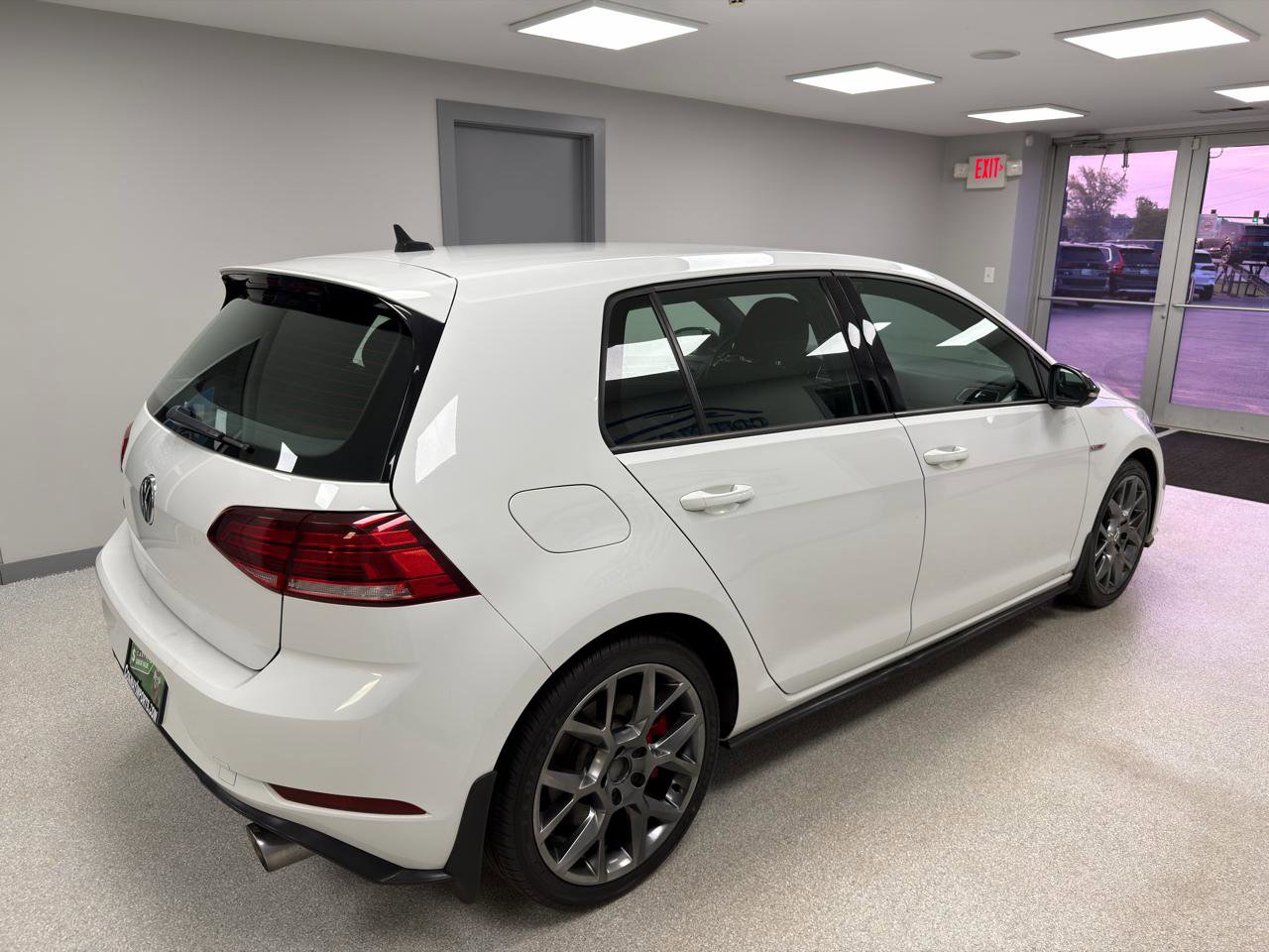 Used 2020 Volkswagen GTI S FWD image 3