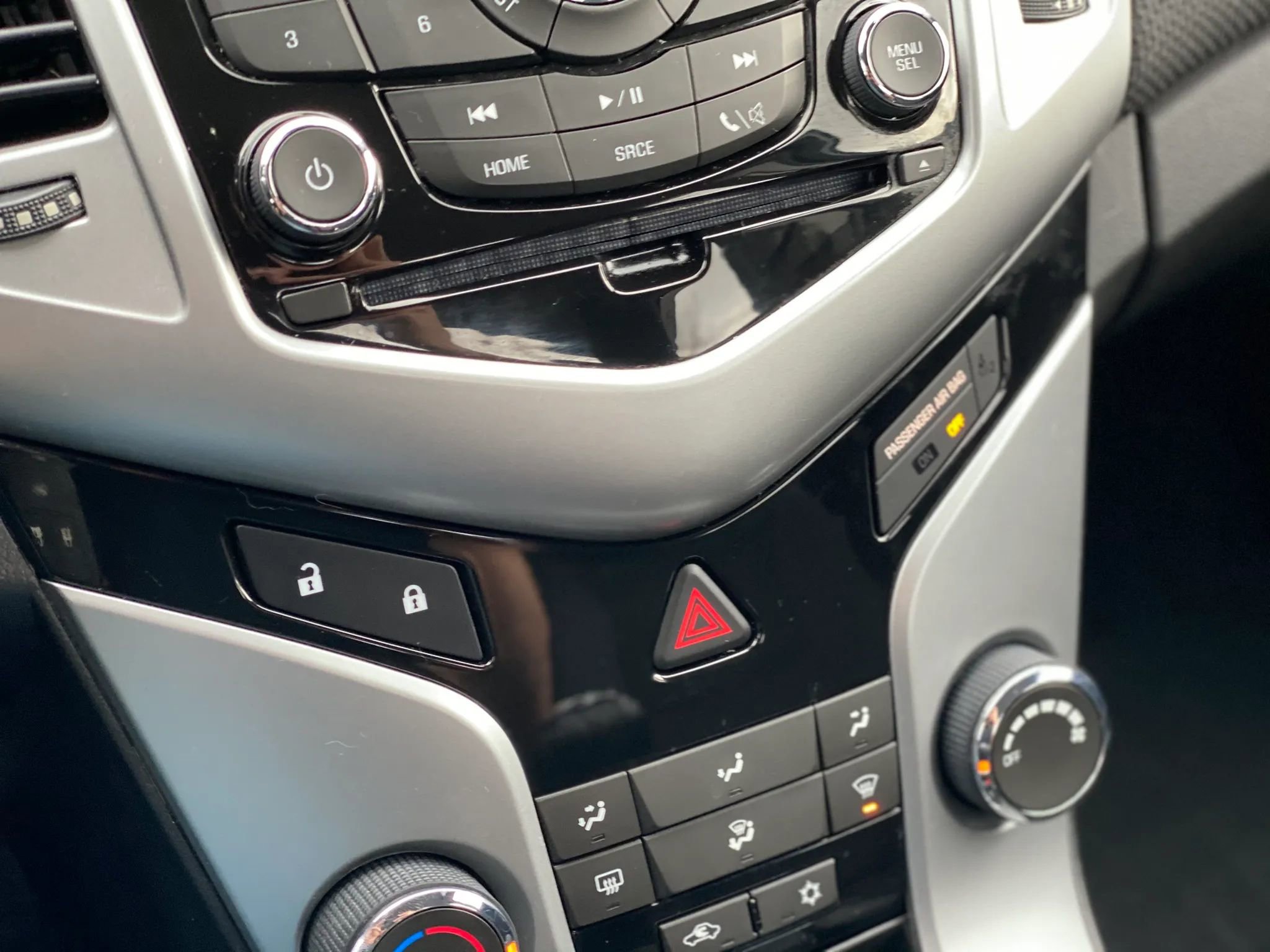 Used 2013 Chevrolet Cruze Eco image 30