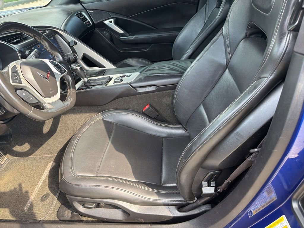 Used 2017 Chevrolet Corvette Stingray Coupe w/ 1LT RWD image 6