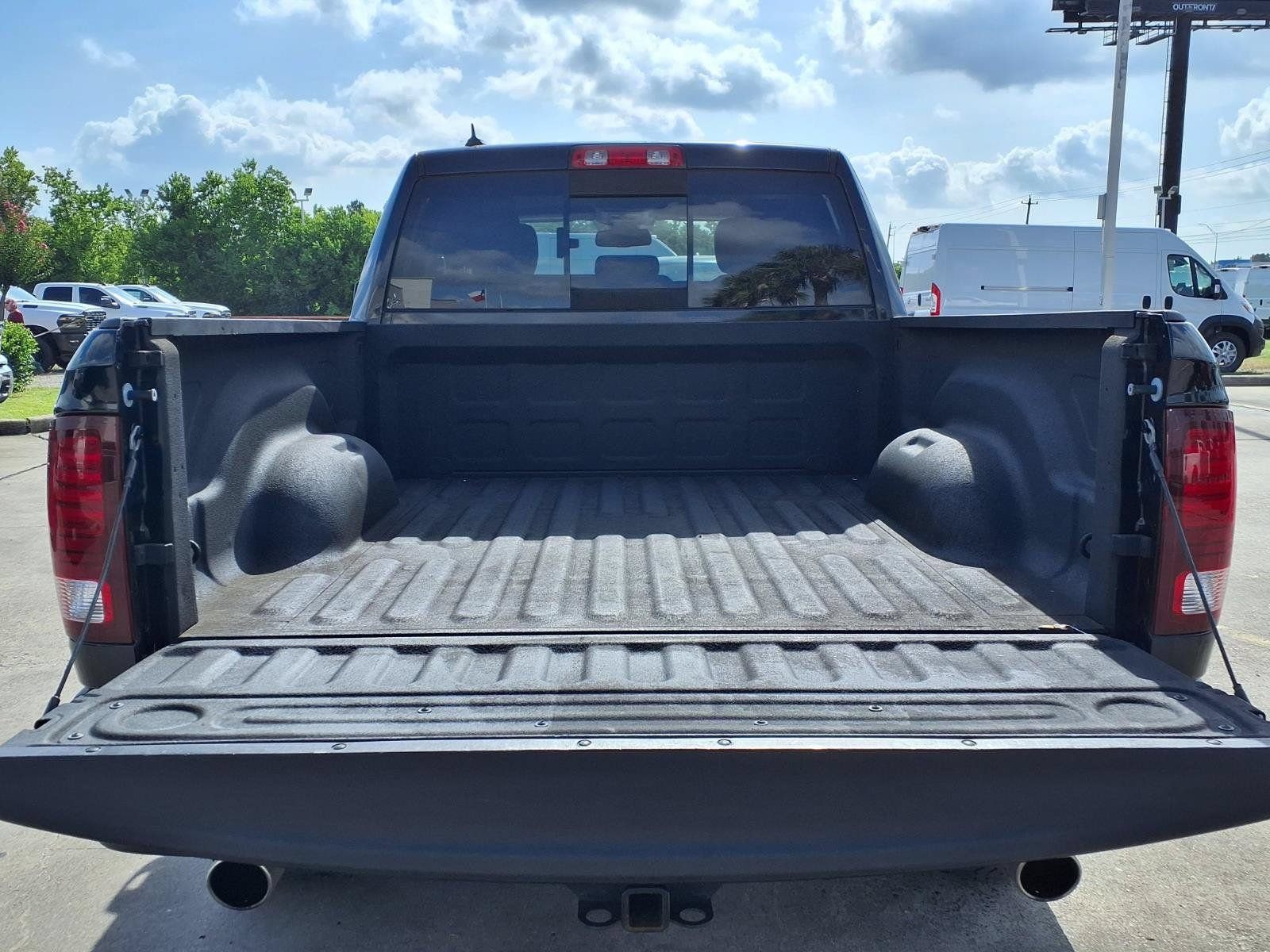 Used 2019 RAM 1500 Warlock RWD image 7