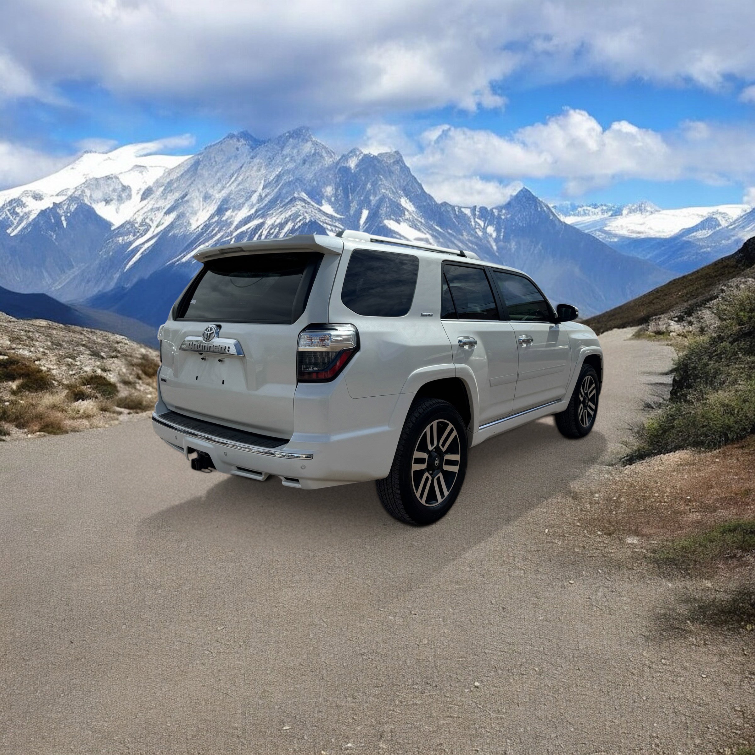 Used 2017 Toyota 4Runner Limited image 5