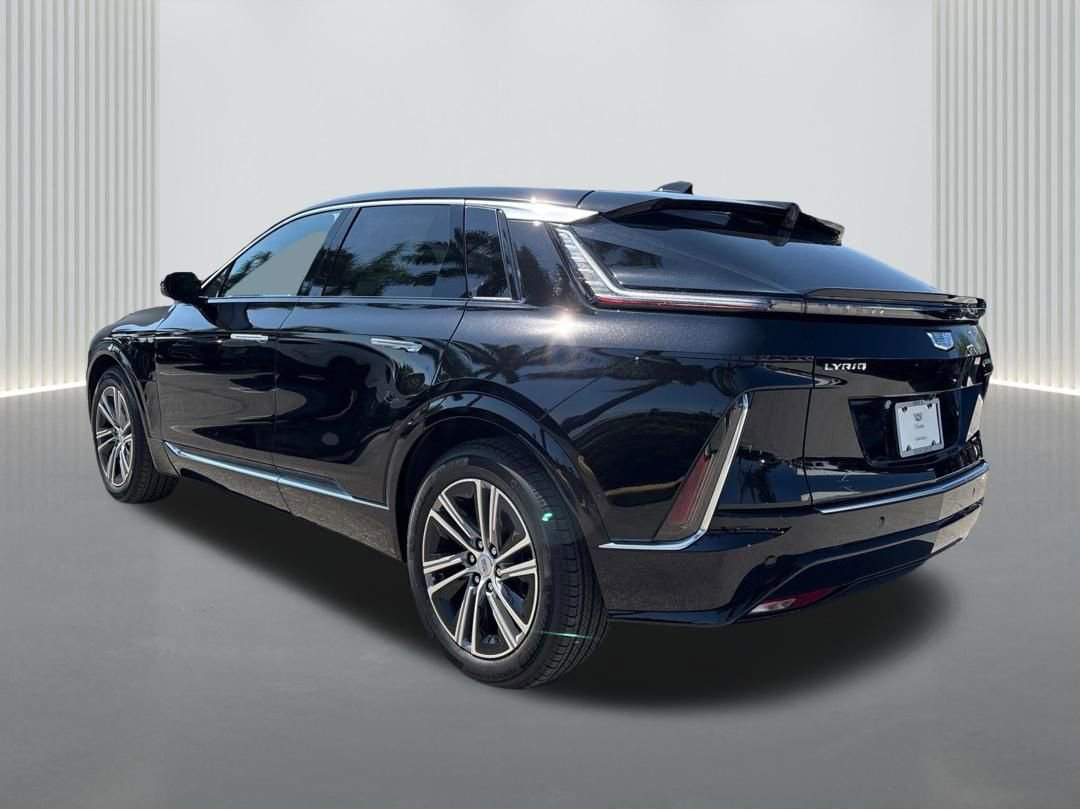 New 2026 Cadillac Lyriq Luxury image 7