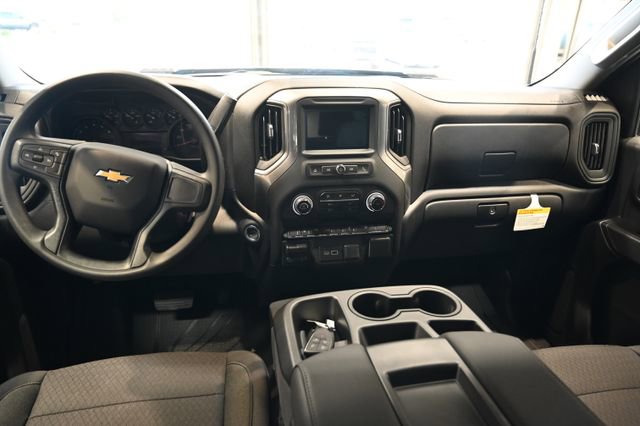 New 2026 Chevrolet Silverado 2500 Custom w/ Custom Value Package AWD/4WD image 13