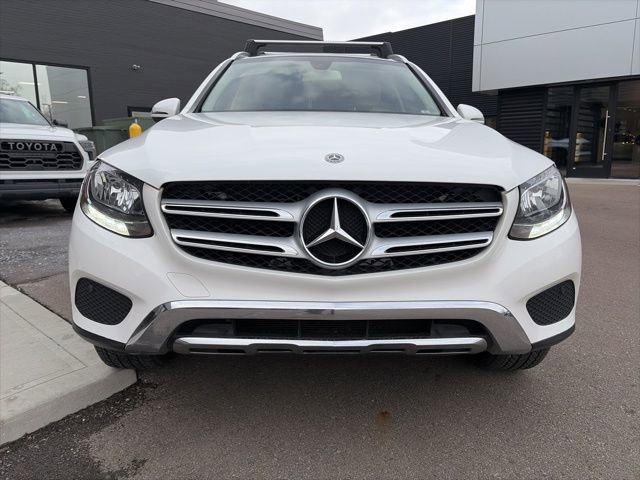 Used 2018 Mercedes-Benz GLC 300 4MATIC image 5