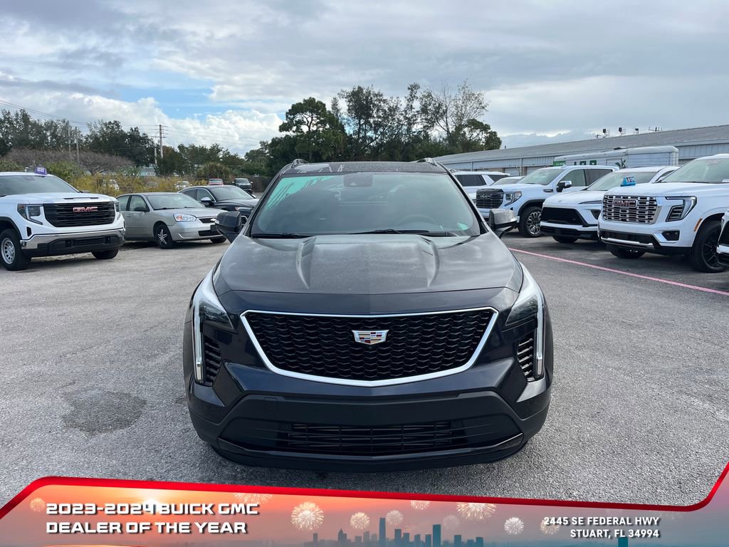 Used 2023 Cadillac XT4 Sport w/ Enhanced Visibility Package image 3