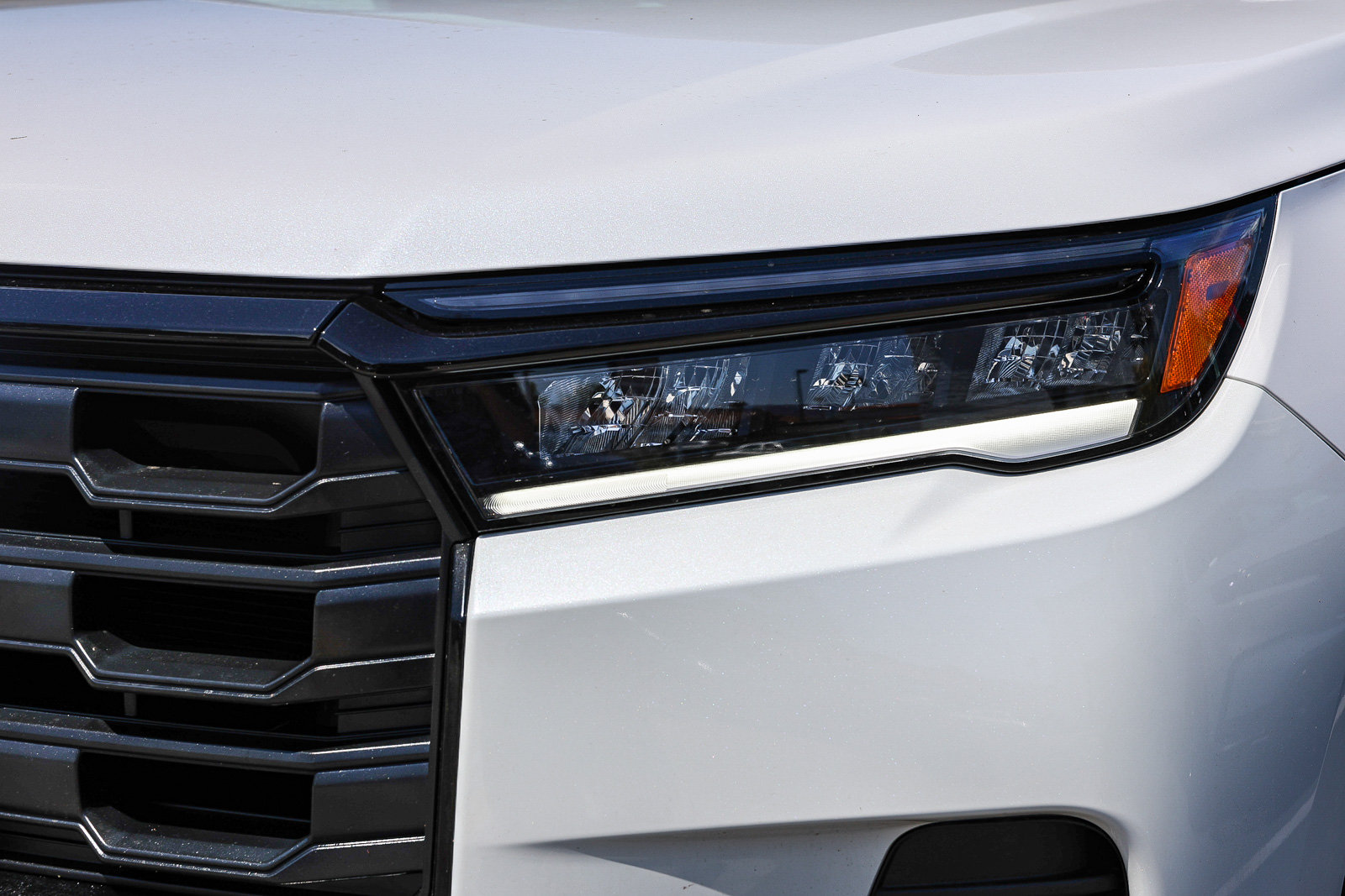 Certified 2026 Honda Pilot Sport image 24