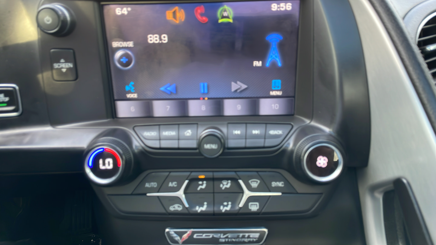 Used 2015 Chevrolet Corvette Stingray Coupe RWD image 21