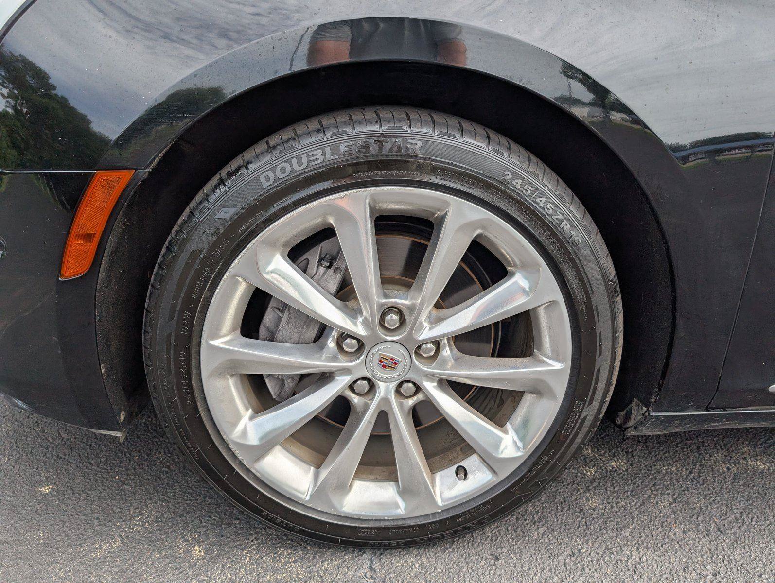 Used 2014 Cadillac XTS Luxury w/ Driver Awareness Package FWD image 9