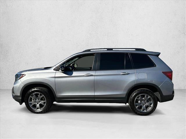 Used 2025 Honda Passport TrailSport image 9