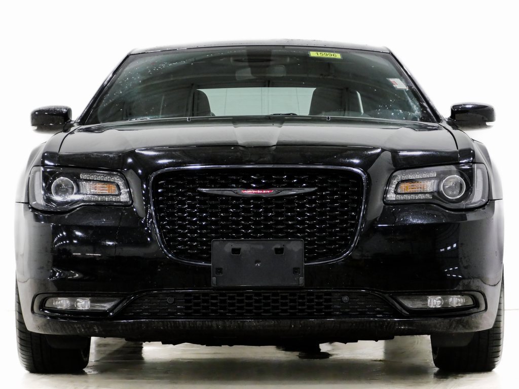 Used 2023 Chrysler 300 S video 2