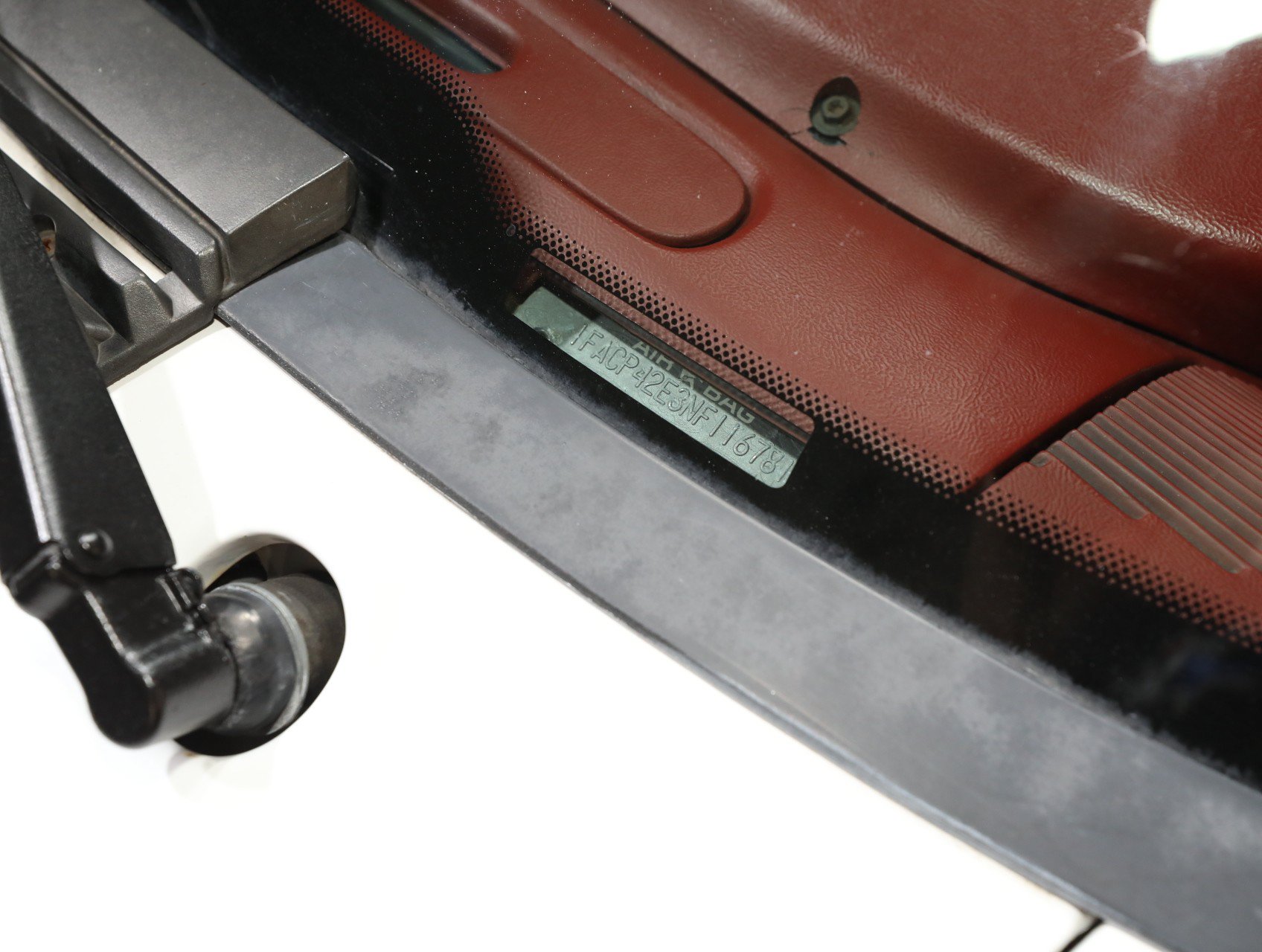 Used 1992 Ford Mustang GT RWD image 63
