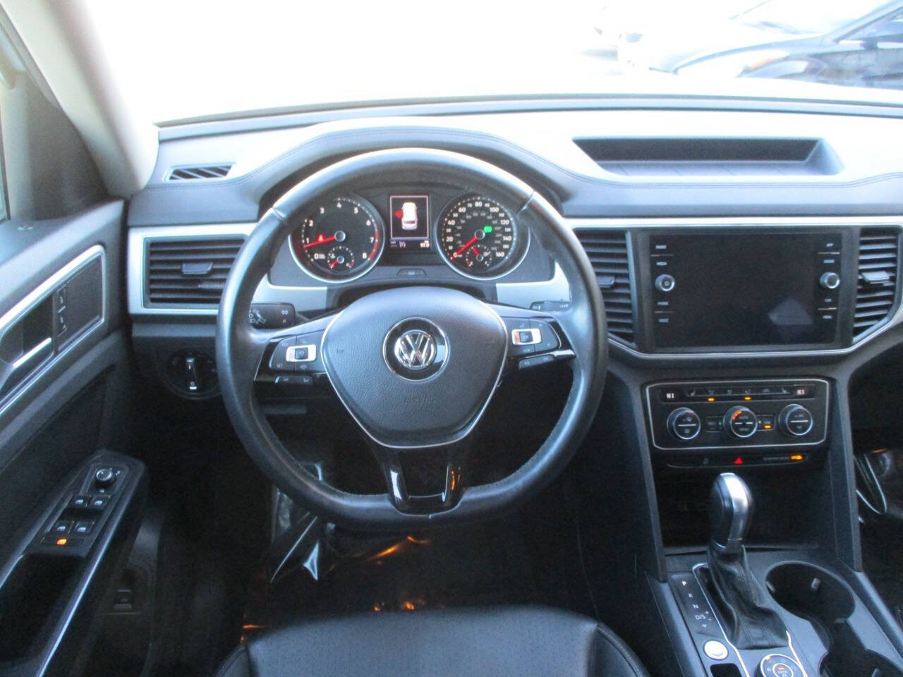 Used 2019 Volkswagen Atlas SE AWD/4WD image 17