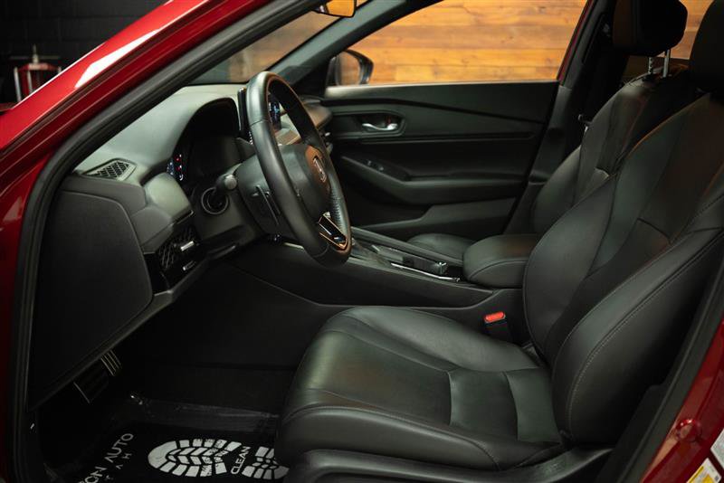 Used 2024 Honda Accord Sport image 8