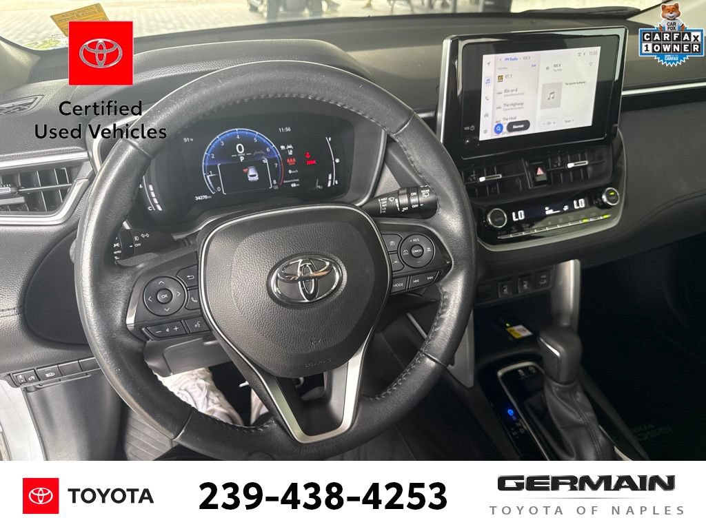Used 2023 Toyota Corolla Cross XLE w/ Convenience Package FWD image 19