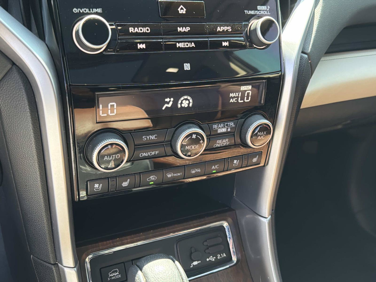 Used 2022 Subaru Ascent Touring w/ Popular Package #2A AWD/4WD image 29