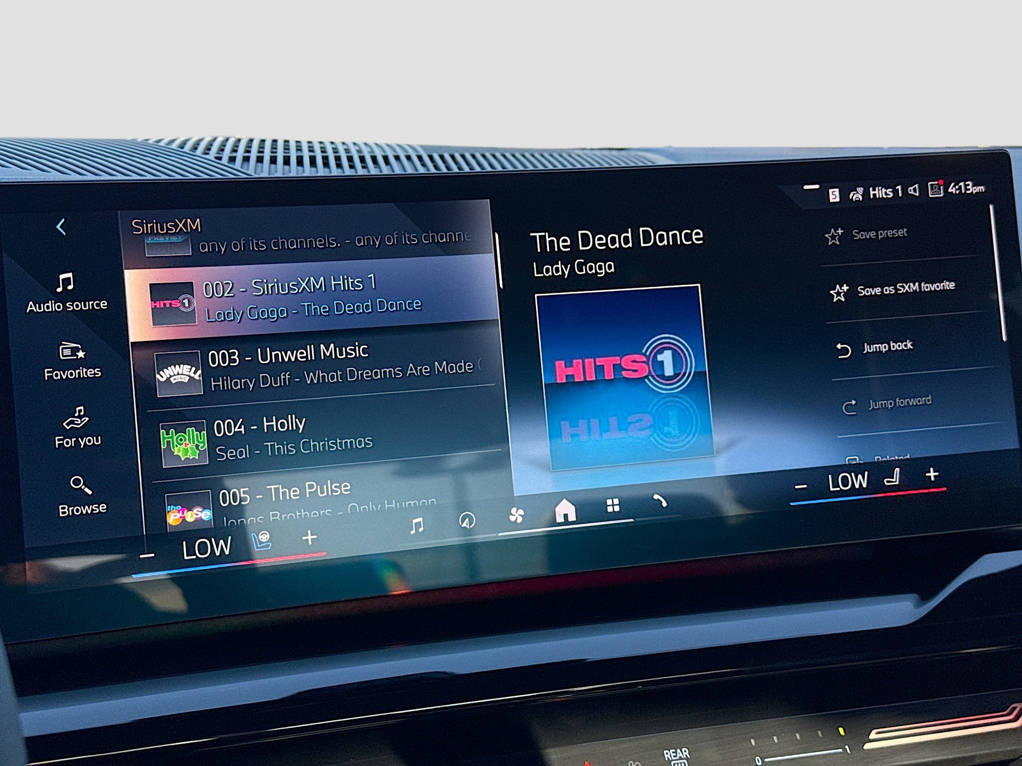 New 2026 BMW 530i w/ Executive Package image 33