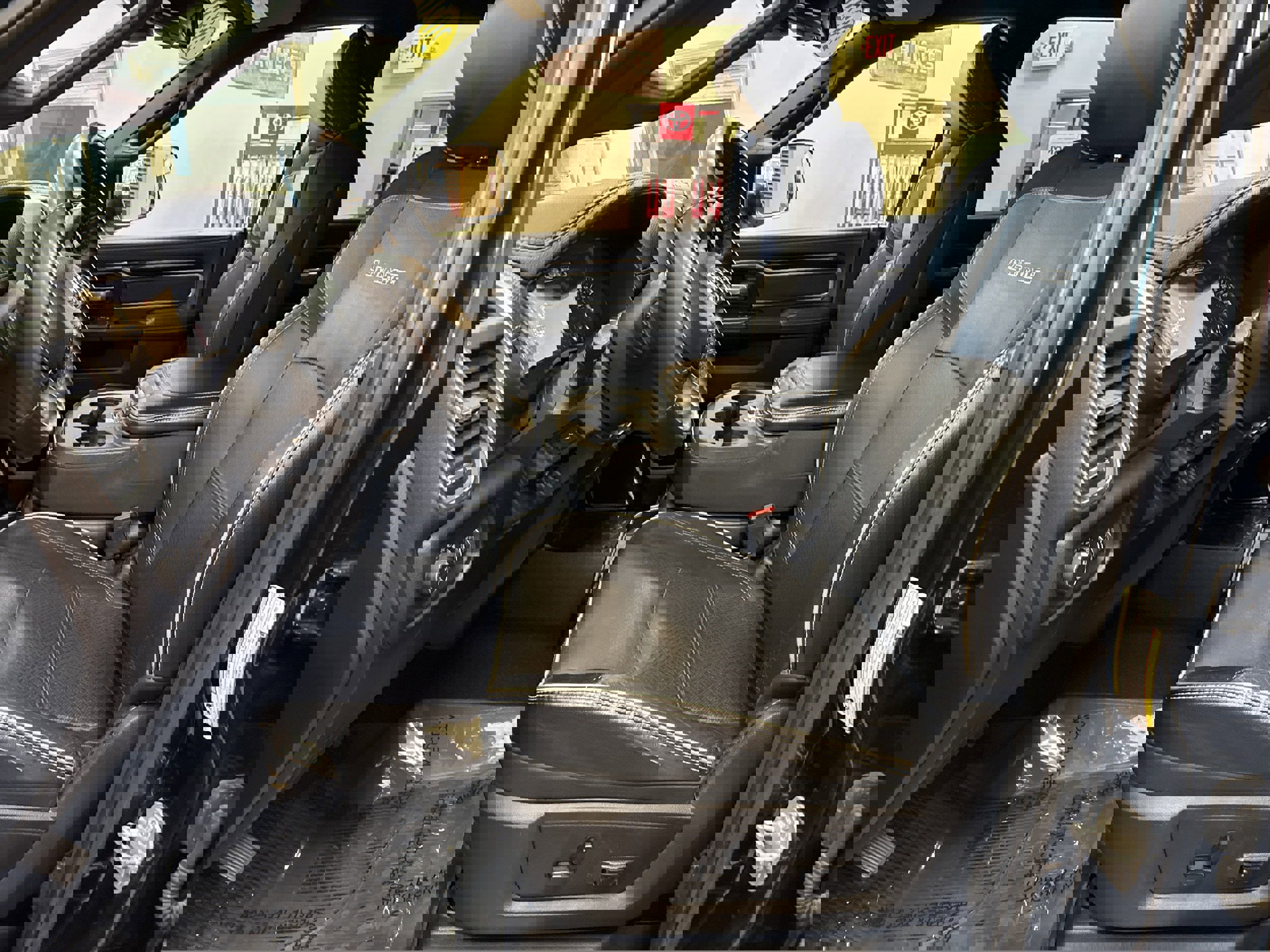 Used 2020 RAM 2500 Laramie image 52